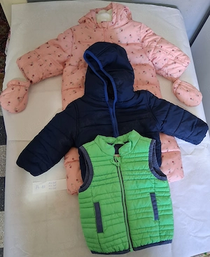 hainute si diverse lucruri pentru bebe  