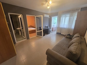 Apartament Semidecomandat 2 camere - direct proprietar Str Gavrilov Corneliu "La Big" - imagine 4