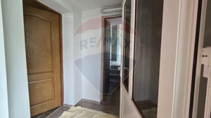 Casă / Vilă cu 3 camere de vânzare în zona Central - imagine 6