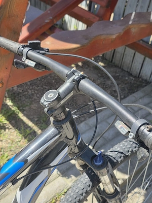 Bicicletă MTB Merida Big.Nine   stare foarte bună.. Ideală pentru plimbări în oraș sau drumetii 