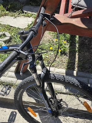 Bicicletă MTB Merida Big.Nine   stare foarte bună.. Ideală pentru plimbări în oraș sau drumetii  - imagine 4