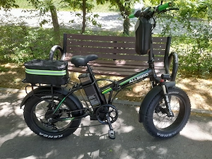 Vind bicicleta electrica 3500 lei neg