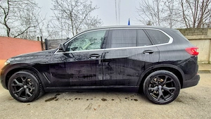 Vand BMW X5 2.5xDrive Full Option Panoramic Camere360 Head up Display Soft Close Carlig remorcare - imagine 7