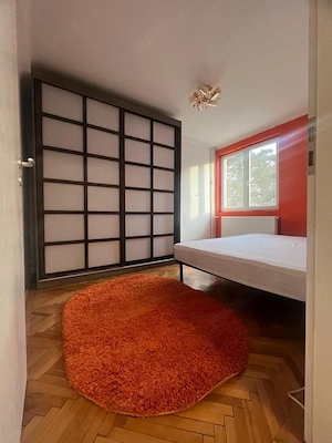 Proprietar Inchiriez 2 camere Central
