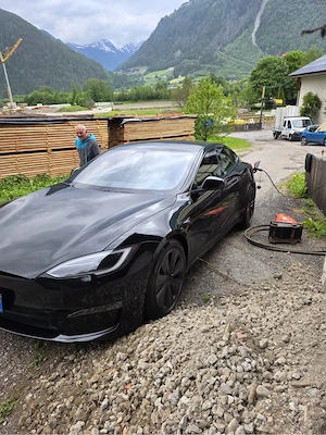 Tesla S Plaid - imagine 3