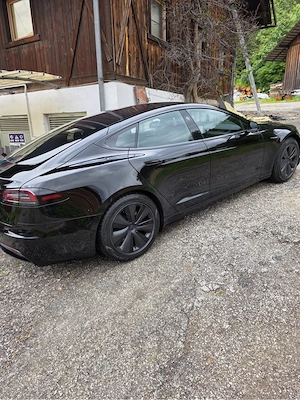 Tesla S Plaid - imagine 4
