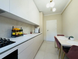 Apartament 2 camere, decomandat+terasa de 15mp, parter in Giroc - imagine 8
