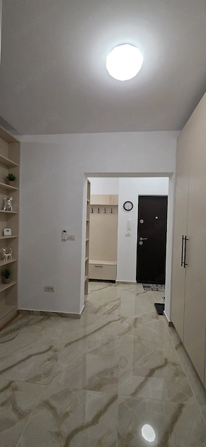 Proprietar Vand Apartament Etaj 1 