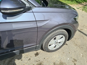 Vand auto vw tcross,4400 km,reali,impecabila,consum 4,5l - imagine 10