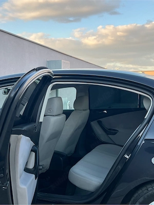 Passat B6 1.9 TDi  Diesel 105 CP  - imagine 8