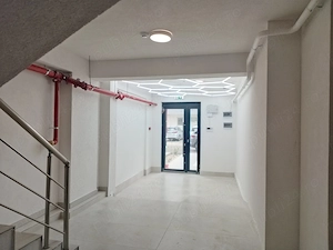 Vând apartament 2 camere  - imagine 2