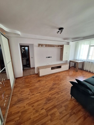 Închiriez apartament,  3 camere! - imagine 3