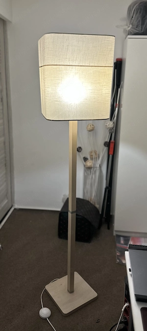 3 buc Lampadar de podea; Lampa cu abajur; Veioza; Diverse modele