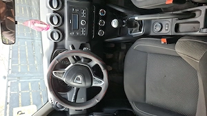 Dacia Duster 2019 1.5 dci - imagine 10