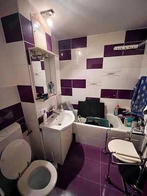 Apartament de 3 camere zona CRAITER