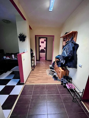 Apartament de 3 camere zona CRAITER - imagine 3