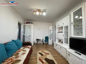 Apartament cu 2 camere de vanzare zona 23 August Tulcea - imagine 2