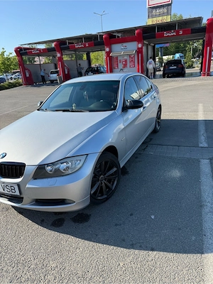 Vand Bmw E90 325D 3.0 automat - imagine 4