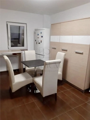 COMPLEX - 2 Camere - Centrala proprie - Boxa - Bloc izolat - Renovat complet - imagine 2