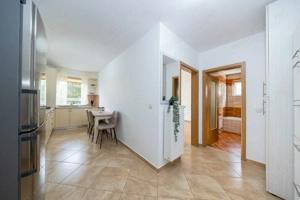 Apartament 2 camere,loc de parcare si boxa-Avangarden Bartolomeu