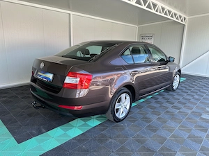 Skoda Octavia 1.6 Diesel 105 CP An 2013 - imagine 10