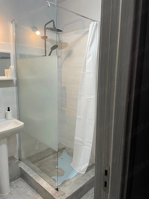 Apartament 2 cam de inchiriat zona Abator - imagine 4