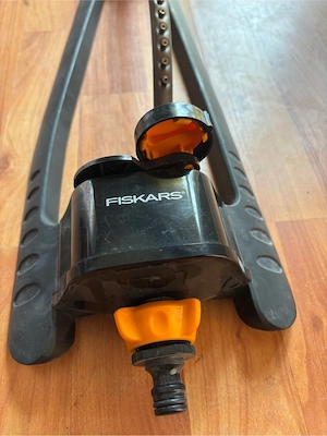 Aspersor oscilant Fiskars 