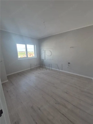 DUPLEX INDIVIDUAL -   Despartit prin camera Tehnica  - bucatarie inchisa -  2 Fronturi Stradale - imagine 13