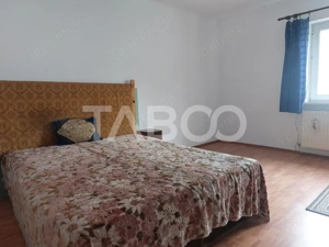 Schimba apartamentul cu aceasta casa cu 3 dormitoare si 60 mp curte - imagine 4