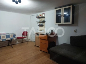 Schimba apartamentul cu aceasta casa cu 3 dormitoare si 60 mp curte - imagine 7