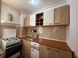 Garsonieră Astra – parter înalt, poziționată pe mijloc, cu beci și baie renovată