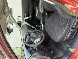 Nissan Qashqai 1.5 dci - imagine 8