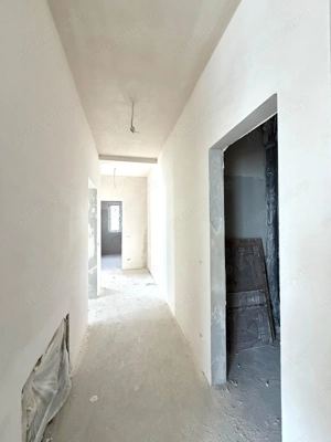 Apartament cu 3 camere -  72 mp - Etaj 1 - Giroc - imagine 2