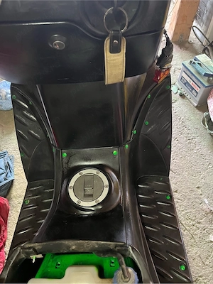 benelii velvet125cc 4t racire pe apă cu acte  - imagine 2