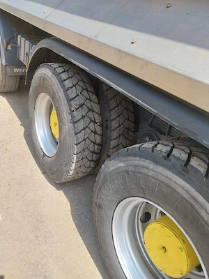 Camion Iveco Trakker 450 2009 - imagine 4