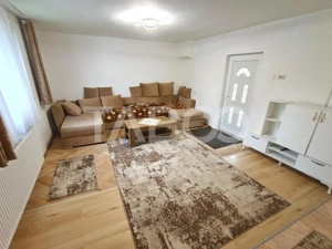 Casa de inchiriat 4 camere singur in curte in Sibiu - zona linistita