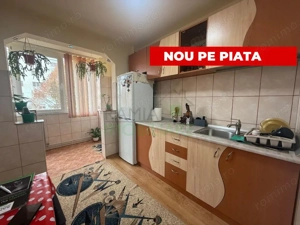 Apartament 2 Camere Decomandat Tractorul Etaj 1 Gata de Mutare