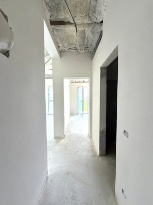 Apartament 3 camere - etaj 1 - Zona Hotel IO - Giroc - imagine 2