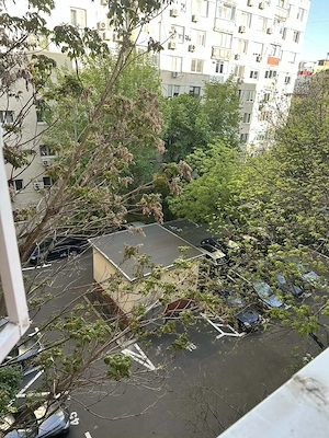 Cameră dublă spațioasă de închiriat   Sector 4   apartament modern cu 3 camere - imagine 19