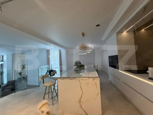 Vilă exclusivistă | 300 mp | Rooftop 140 mp | Curte 743 mp | Lângă Moșnița City  - imagine 8