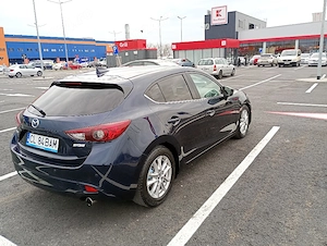 vand Mazda 3 motor 15 diesel 2016 - imagine 3