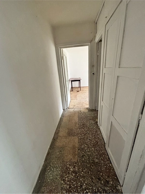 Vand apartament 2 camere - imagine 6
