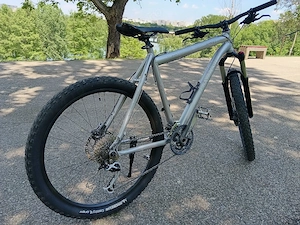 Vînd Bicicletă EYBI