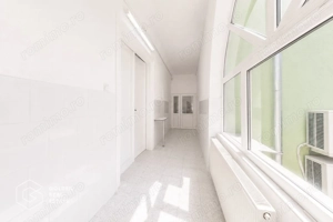 Cabinet medical, 200mp, parter+subsol-Policlinica Speciala, Boul Rosu - imagine 3