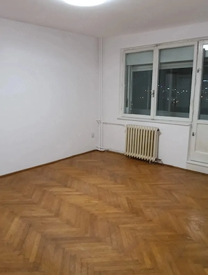 Apartament cu 3 camere,Balcon si boxa Take Ionescu - Medicina