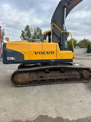  Excavator Volvo EC210LC 2007