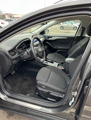 Ford Focus titanium - imagine 4