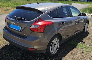 Ford Focus Mk3 Titanium | Bi-Xenon | Navigație 9" | Pornire motor din telecomandă - imagine 5