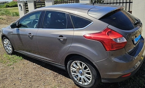 Ford Focus Mk3 Titanium | Bi-Xenon | Navigație 9" | Pornire motor din telecomandă - imagine 2