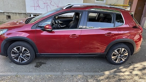 Peugeot 2008 1.2 PureTech Allure - imagine 3